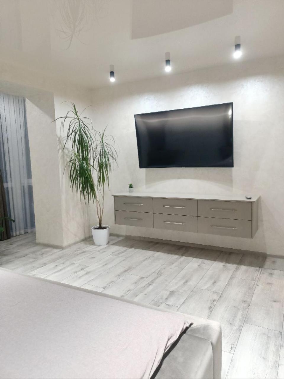 Ferienwohnung 2К Шикарний Люкс! Khmelʼnytsʼkyy Exterior foto