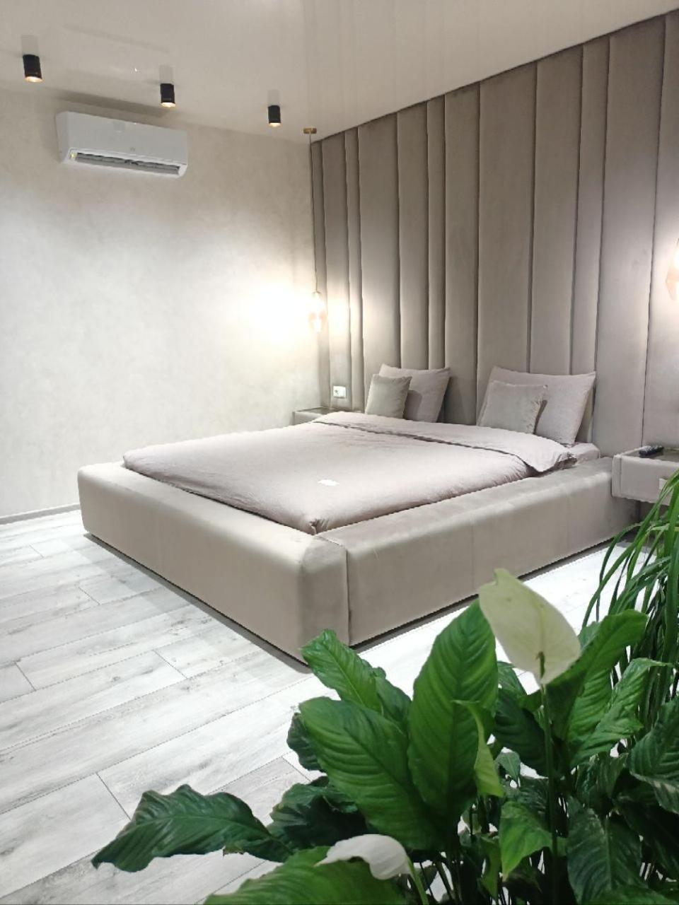 Ferienwohnung 2К Шикарний Люкс! Khmelʼnytsʼkyy Exterior foto